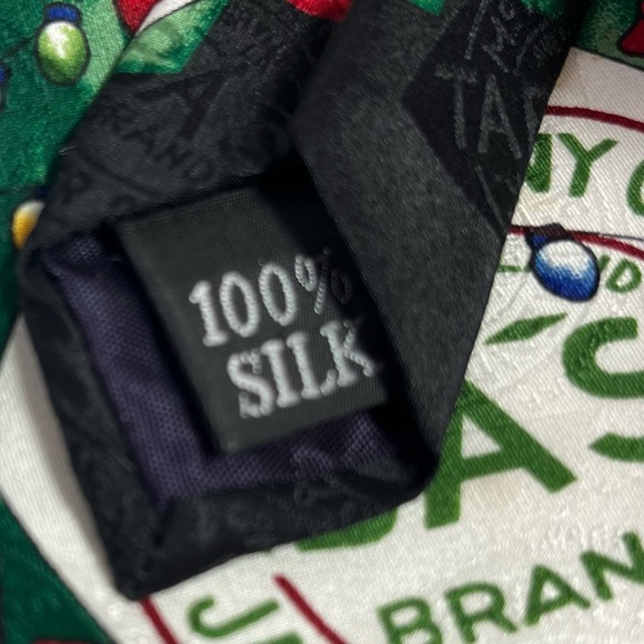 VTG TABASCO Christmas Hot Sauce Silk Neck Tie - Picture 6 of 6